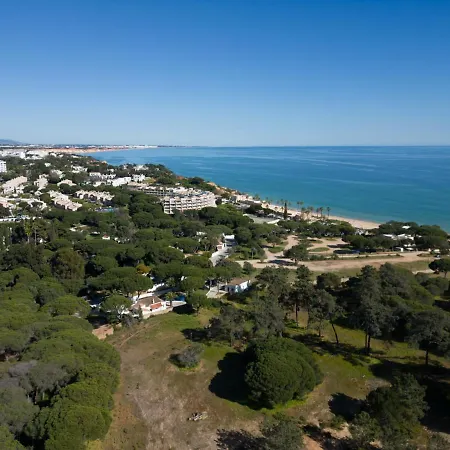 House Santa Eulalia, אלבופיירה