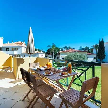 Apartman House Santa Eulalia, Albufeira